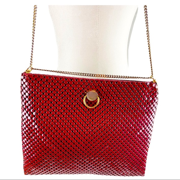 VINTAGE | Wine Metal Purse With Strap | OS - Picture 5 of 9